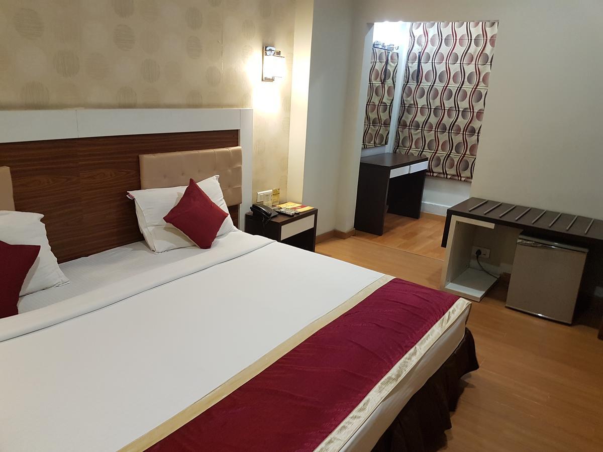 Hotel Sitara Residency Hyderabad Exterior photo